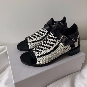 PROENZA SCHOULER B&W Leather Sandals Sz 37/7